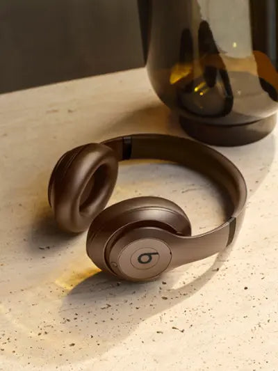 Beats - Studio Pro - Wireless Noise Cancelling Over-the-Ear Headphones