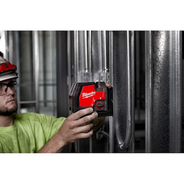 Green 100 ft. Cross Line and Plumb Points Rechargeable Laser Level with REDLITHIUM Lithium-Ion USB Battery and Charger